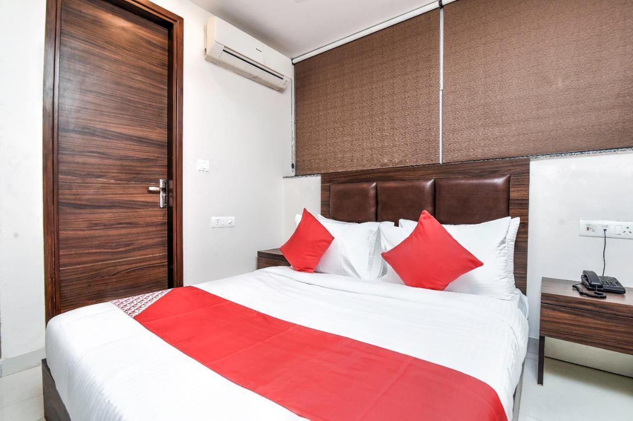Oyo 79434 Hotel Green Villa 나그푸르 외부 사진